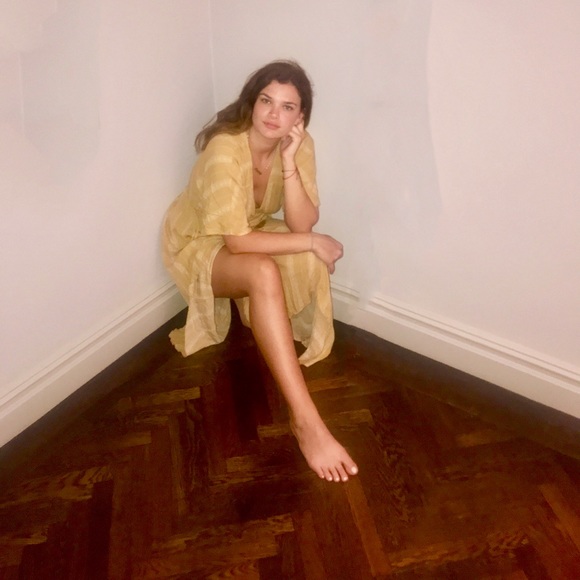 Meet your Posher, Hayley - Picture 4 of 4